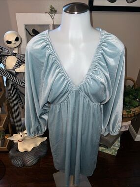 Venus Velvet Dress